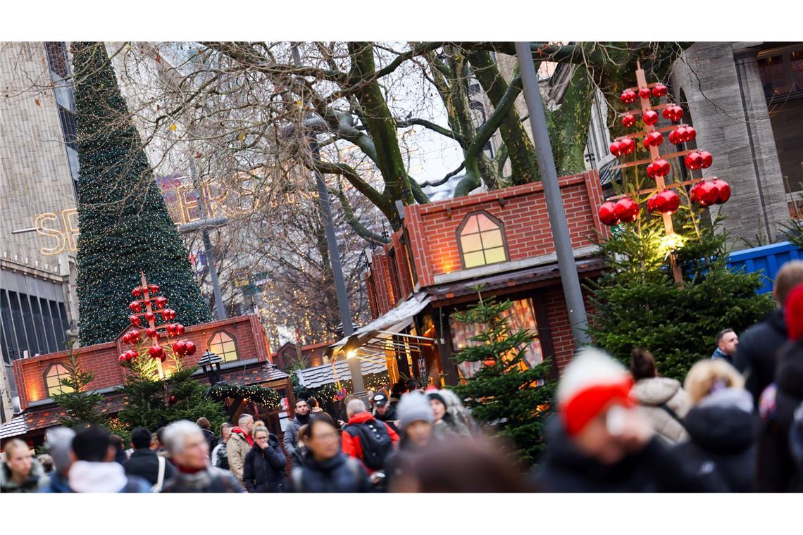 Wie lief das Weihnachtsgeschäft in Deutschland? Die Adventswochenenden zählen zu den umsatzstärksten Tagen des Jahres im Einzelhandel.