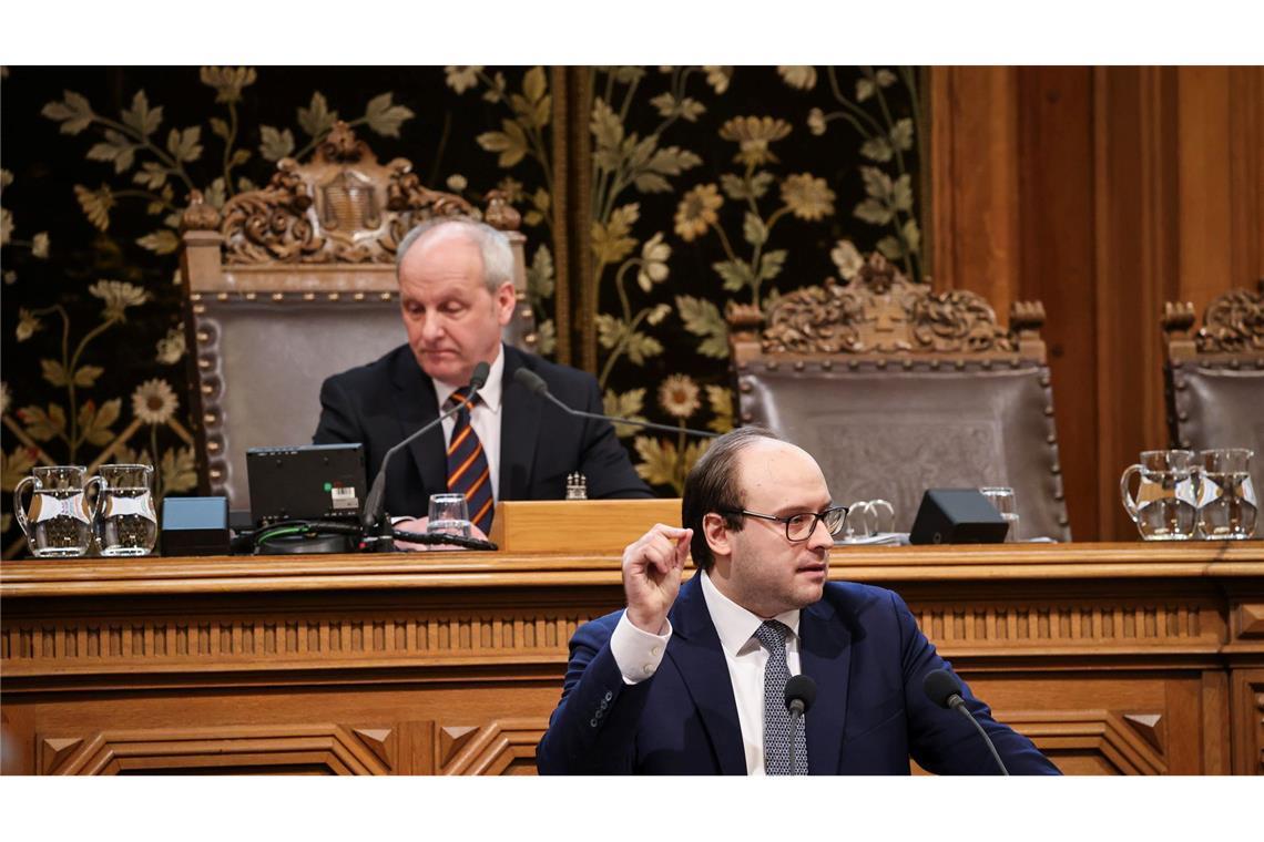 Neue Bürgerschaft konstituiert - mit neuer alter Präsidentin Die AfD will den dienstältesten Abgeordneten zunächst nicht als Alterspräsident der Bürgerschaft anerkennen.