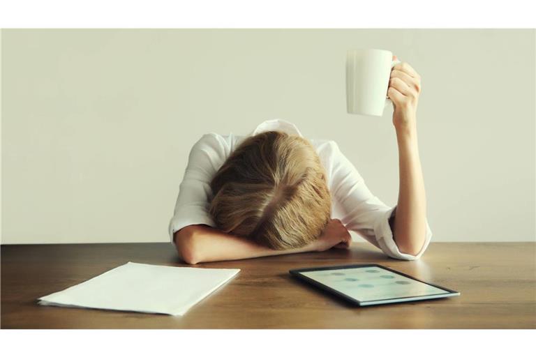 Die Arbeit im Mittleren Management kann sehr belastend sein: Von oben gibt es Druck, von unten hohe Erwartungen.