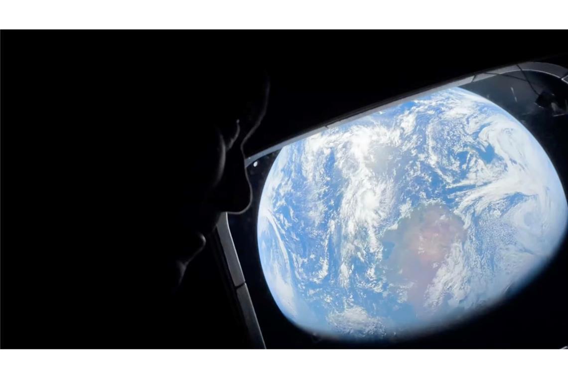 Die "Artemis 2"-Astronauten sind auf dem Weg zum Mond.