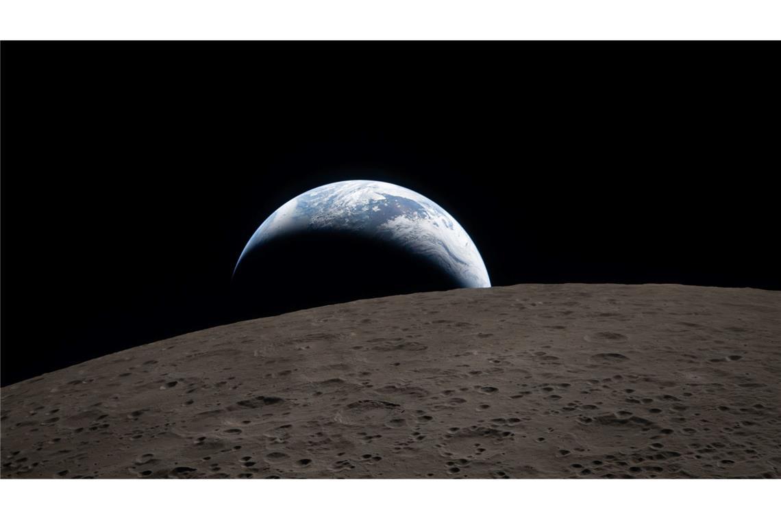 Die "Artemis 2"-Crew hat während ihres Fluges um den Mond diesen Blick auf die Erde aufgenommen.