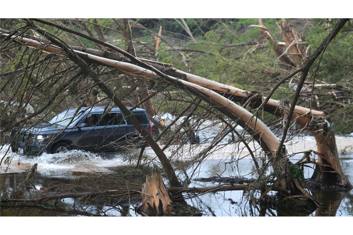 US-Sturzflut: 91 Todesfälle und Stromausfall Die Ausmaße der Überschwemmungen werden immer deutlicher.