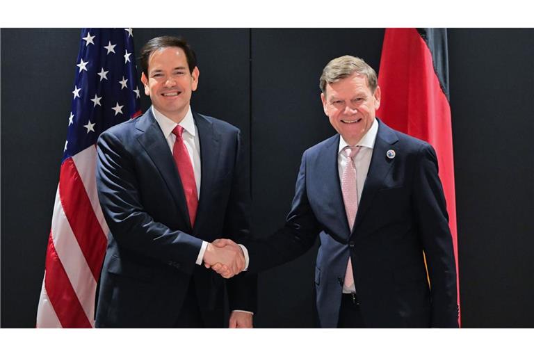 Die Außenminister Johann Wadephul (r.)  und Marco Rubio treffen sich am Mittwoch in Washington. (Archivbild)