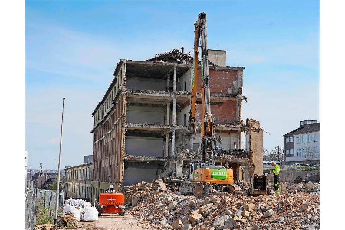 Die Baustelle für das neue LKA-Gebäude ist gewaltig.