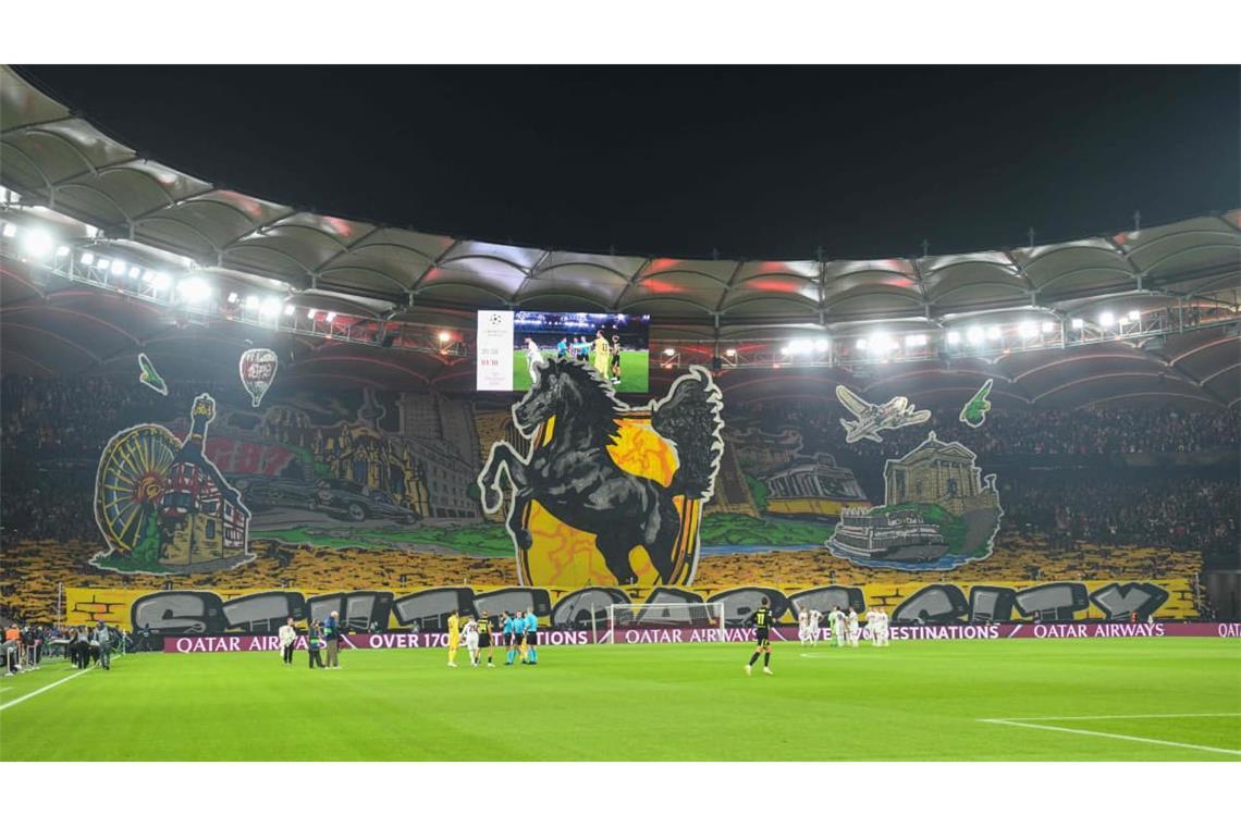 Die beeindruckende Choreografie der VfB-Fans