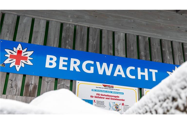 Die Bergwacht Berchtesgaden und die Alpine Einsatzgruppe der Polizei suchten am Sonntagabend nach dem 23-Jährigen (Symbolbild).