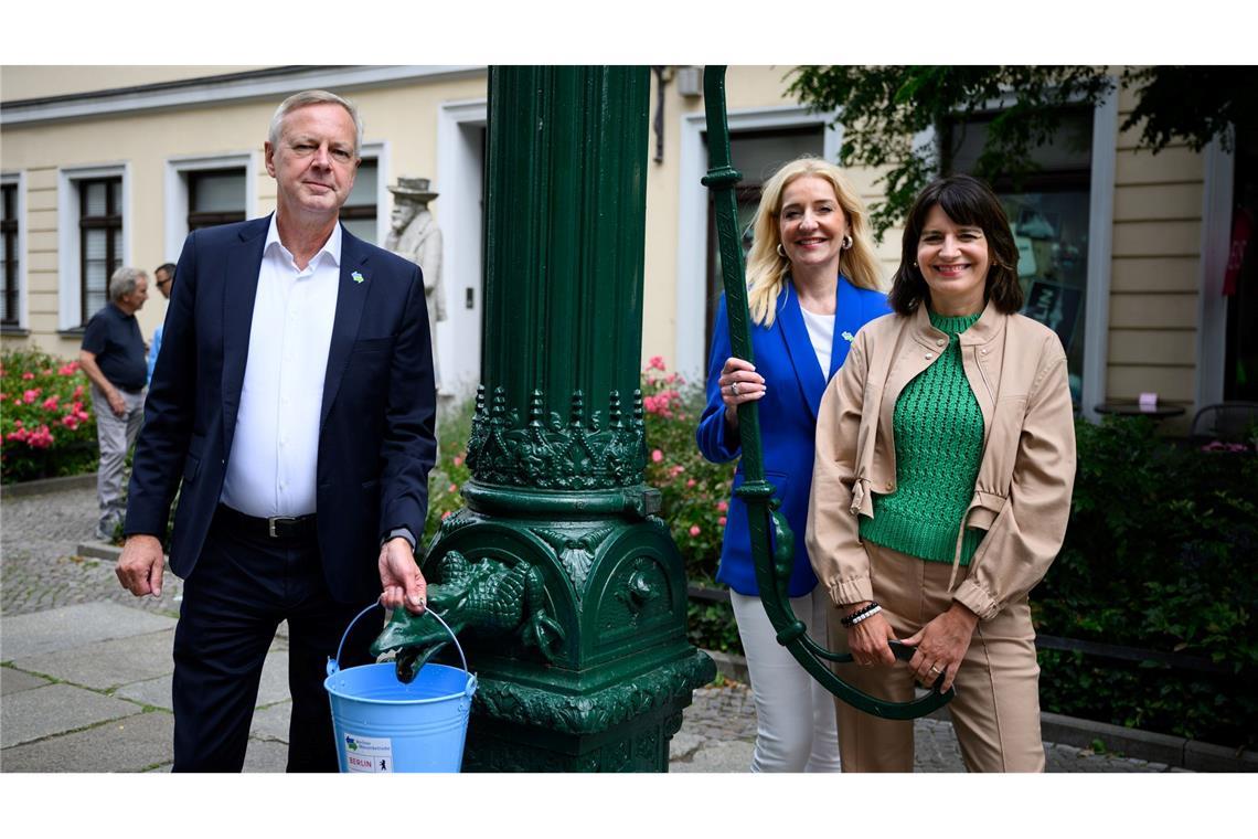Wasserbetriebe übernehmen Service für alle Notbrunnen Die Berliner Wasserbetriebe kümmern sich um sämtliche Schwengelpumpen der Hauptstadt.