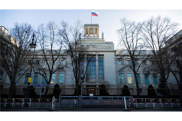 Die Beschuldigte soll Kontakt in die russische Botschaft unterhalten haben.