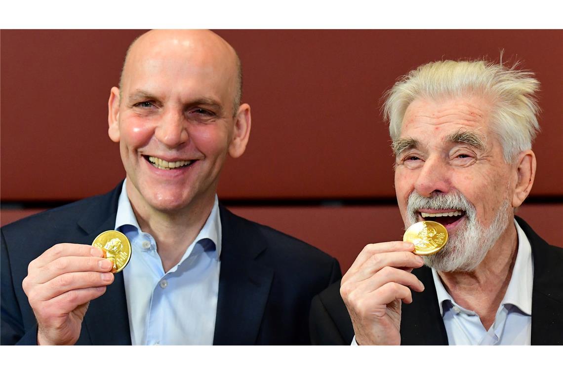 Große Preise, große Namen - Die Nobelpreis-Saison beginnt Die bislang letzten deutschen Nobelpreisträger: der Chemiker Benjamin List und der Physiker Klaus Hasselmann. (Archivbild)