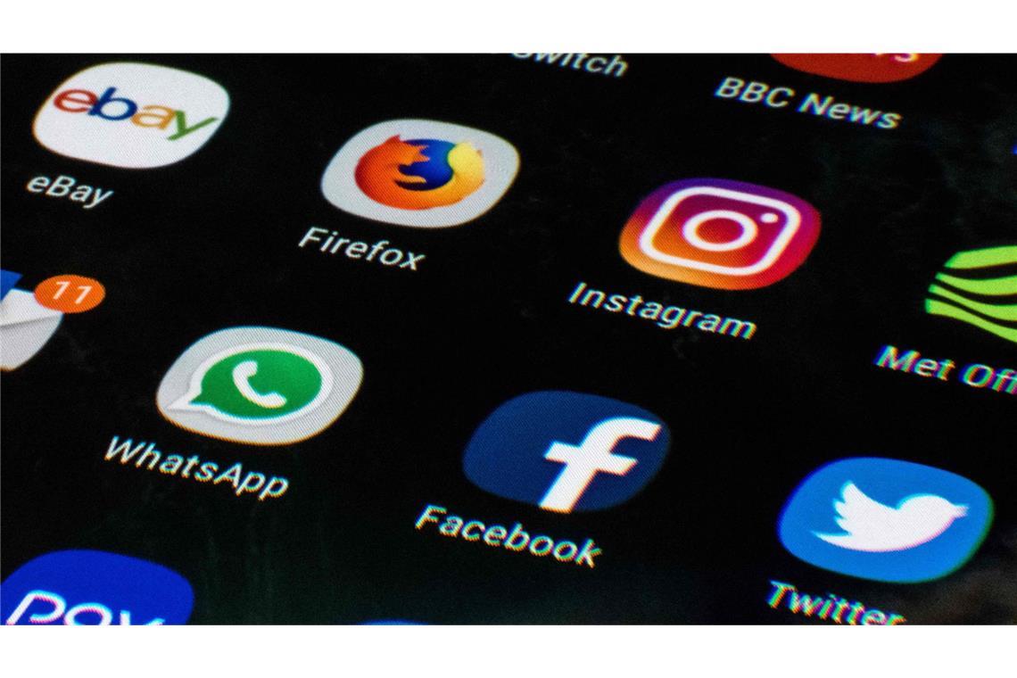 Die britische Regierung will ein Social-Media-Verbot für Kinder und Jugendliche unter 16 Jahren.