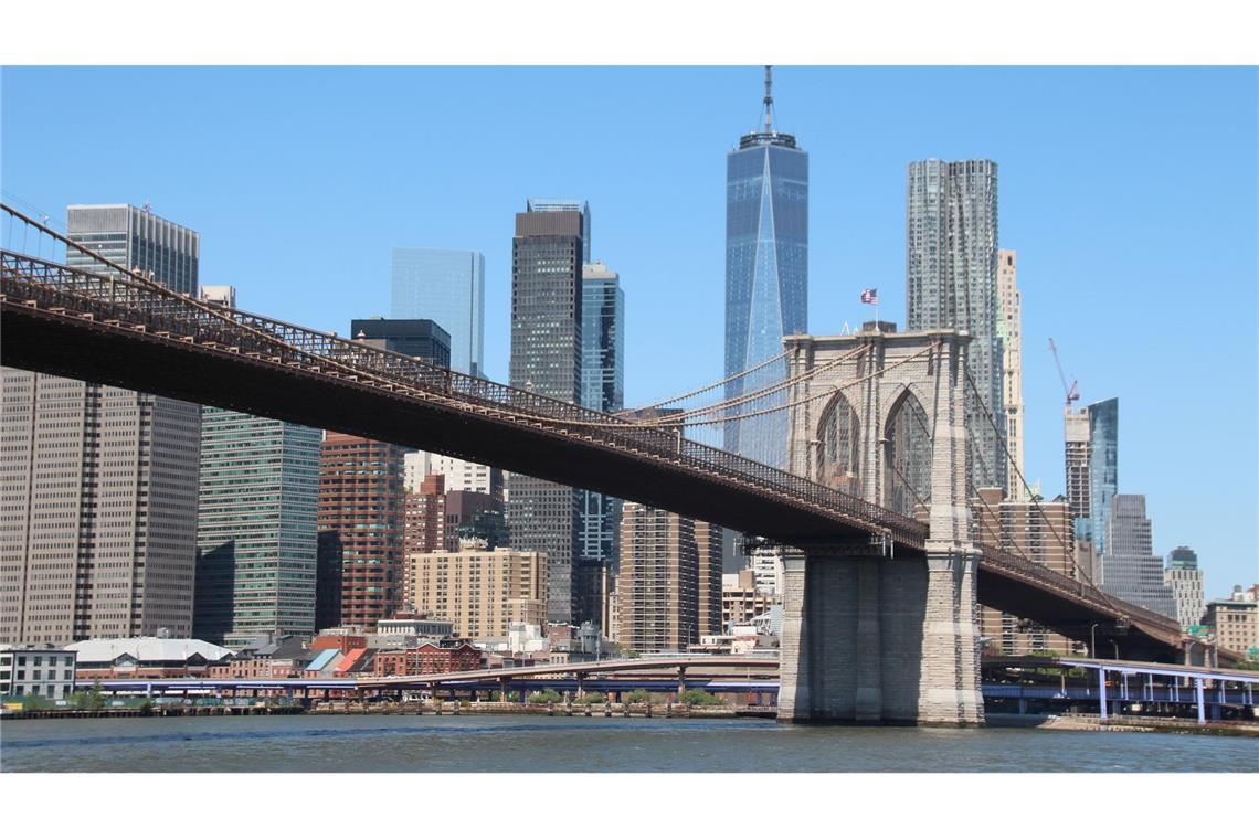 Schiff kollidiert mit Brooklyn Bridge - Tote und Verletzte Die Brooklyn Bridge in New York wurde am Abend zum Unglücksort. (Archivbild)