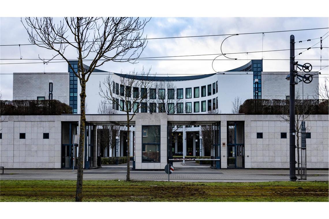 Bundesanwaltschaft klagt zwei Syrer wegen Festnahmen und Folter für IS an Die Bundesanwaltschaft in Karlsruhe (Symbolbild).