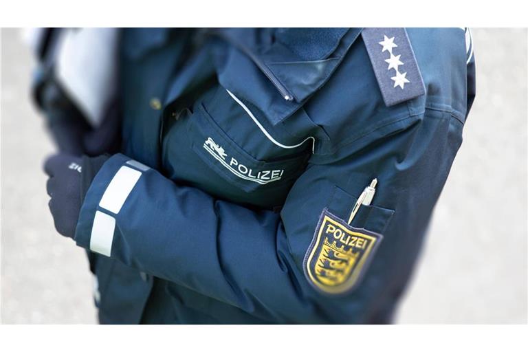 Die Bundespolizei hat einen wegen mehreren Verbrechen gesuchten Mann in der Nähe der Landesgrenze in Weil am Rhein festgenommen. (Symbolbild)