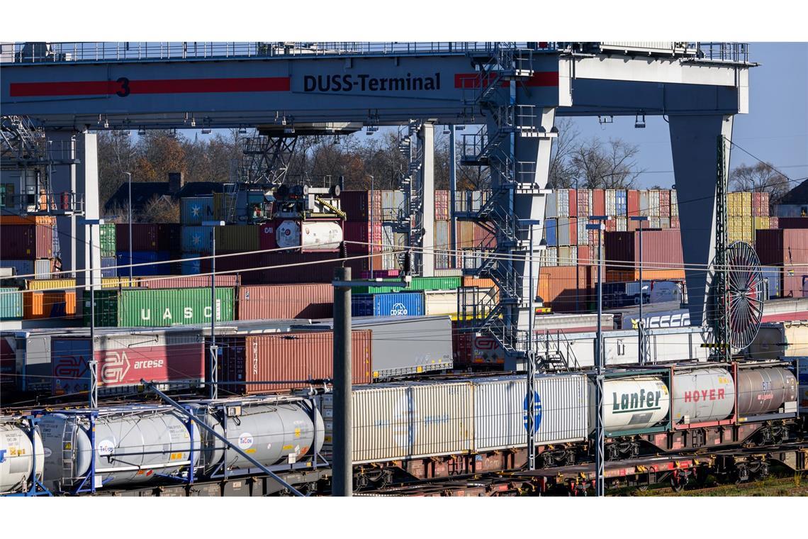 Die Bundesregierung plant große Investitionen in die Verkehrsinfrastruktur. (Symbolbild)