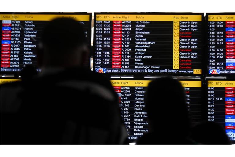 Die Bundesregierung sieht Reiseveranstalter und Fluggesellschaften bei der Rückholung gestrandeter deutscher Urlauber in der Pflicht (Symbolbild).