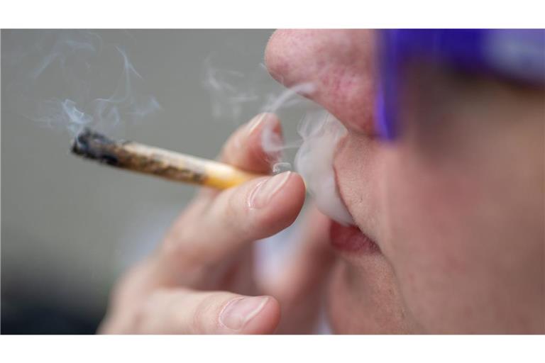 Die Cannabis-Messe in Berlin zieht dieses Jahr Zehntausende an.