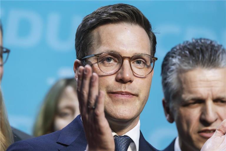 Die CDU hat Landesvorsitzenden Manuel Hagel im Kampf um die Nachfolge Winfried Kretschmanns nominiert.