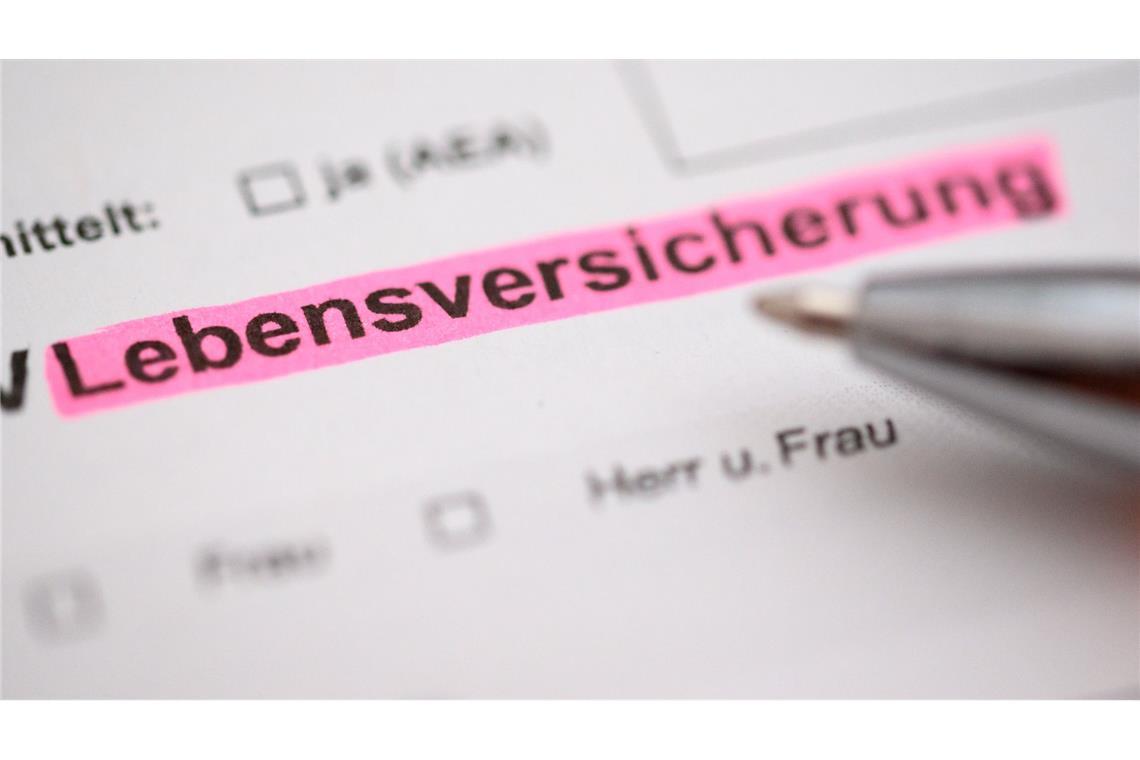 Die deutsche Wirtschaft ist in einer Dauerflaute gefangen, doch die Versicherungsbranche fährt nicht schlecht. Lebensversicherungskunden können mit stabilen Zinsen rechnen. (Symbolbild)