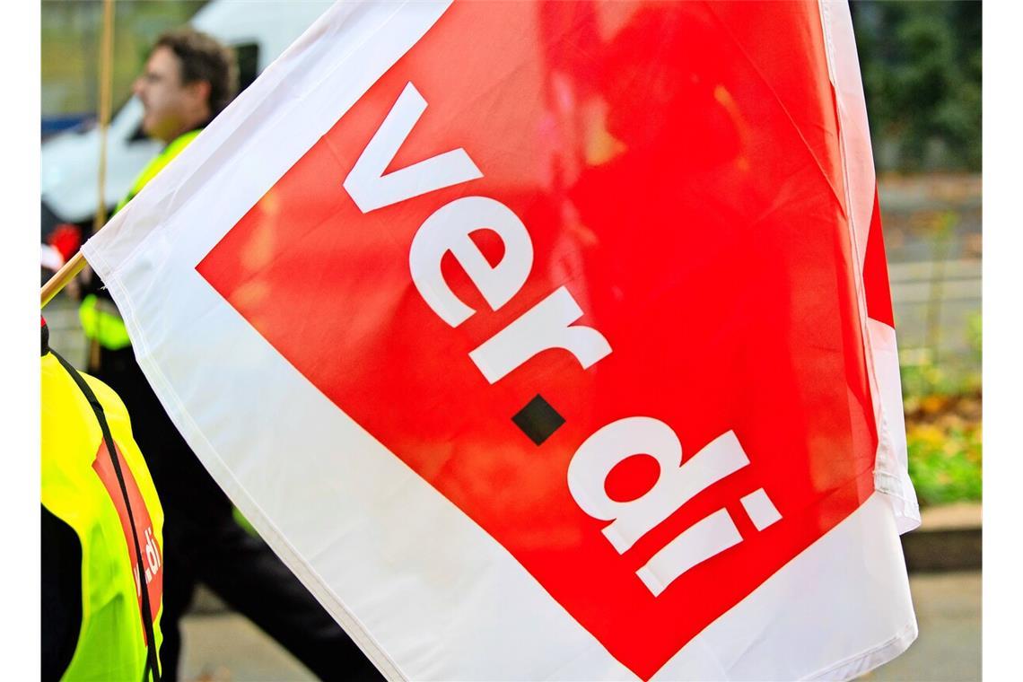 Die Dienstleistungsgewerkschaft Verdi ruft gemeinsam mit der IG Metall zu der Demo auf (Symbolbild).