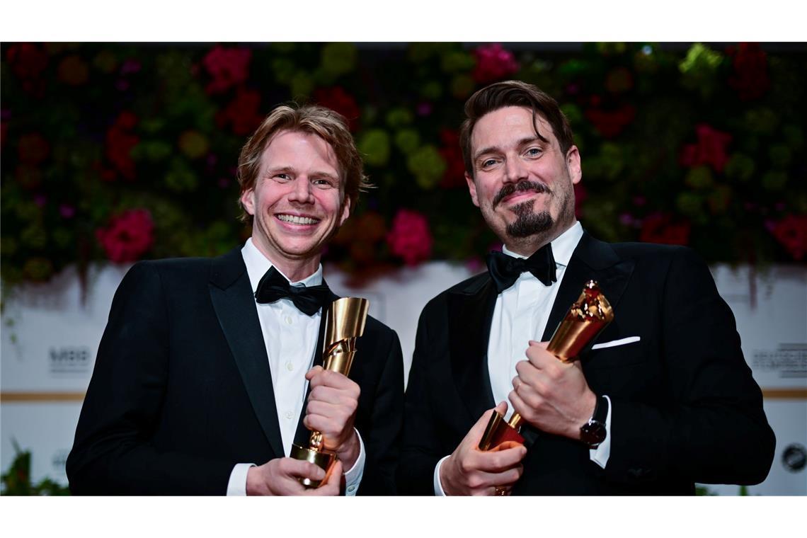 "September 5" gewinnt Deutschen Filmpreis in Gold Die Drehbuchautoren Tim Fehlbaum (l) und Moritz Binder haben beim Deutschen Filmpreis abgeräumt.