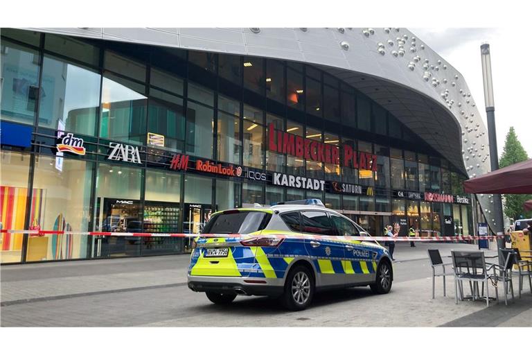 Die Drohmails lösten große Polizeieinsätze aus - etwa im Mai 2024 in Essen. (Archivbild)