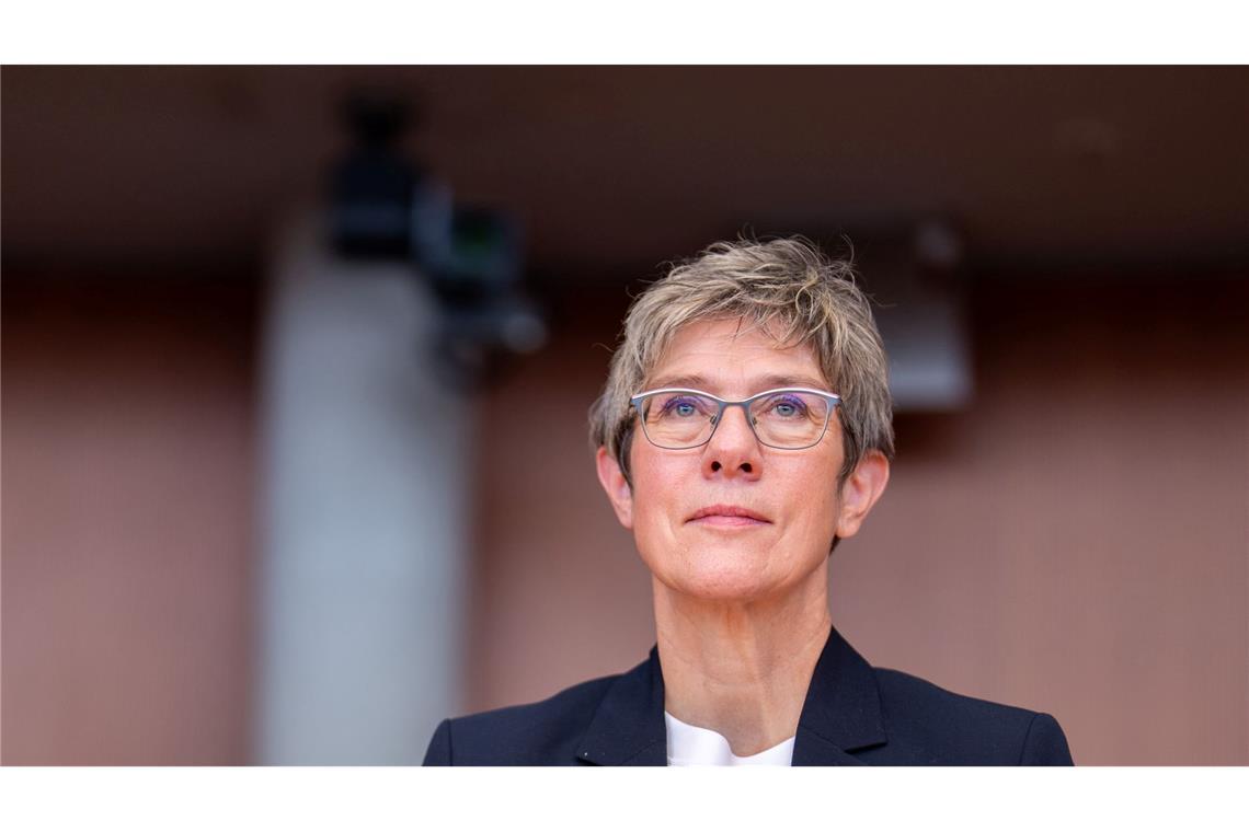 Kramp-Karrenbauer verlässt Zentralkomitee der Katholiken Die ehemalige CDU-Chefin Annegret Kramp-Karrenbauer verabschiedet sich aus Protest aus dem Zentralkomitee der deutschen Katholiken. (Archivbild)