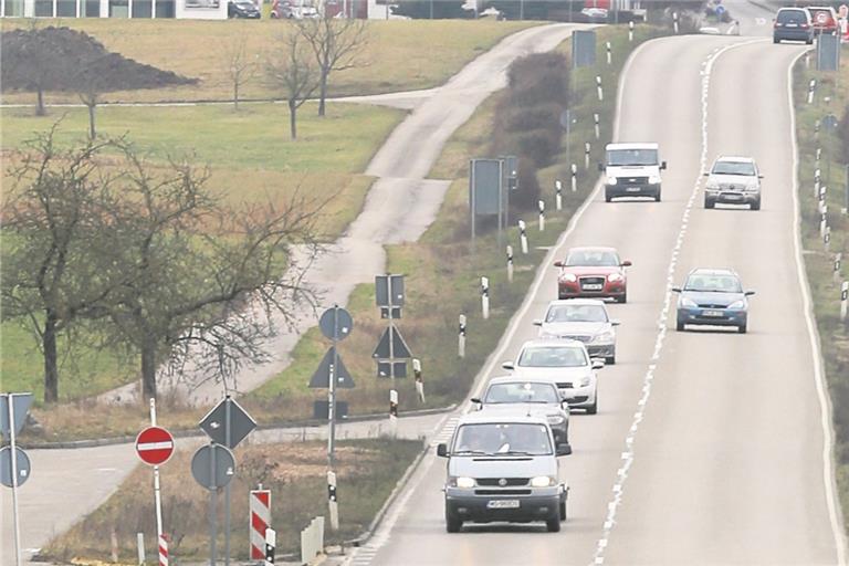 Die Einwendungen gegen den Ausbau des Autobahnzubringers sind gegenstandslos. Jetzt wird neu geplant. Foto: A. Becher