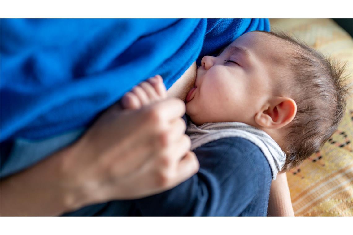 Die Empfehlungen wurden aus einer großen Zahl von Beobachtungsstudien zu Gesundheitseffekten auf Kind und Mutter abgeleitet. (Symbolbild)