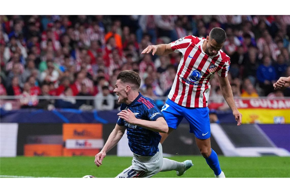 Die entscheidende Szene der ersten Halbzeit.