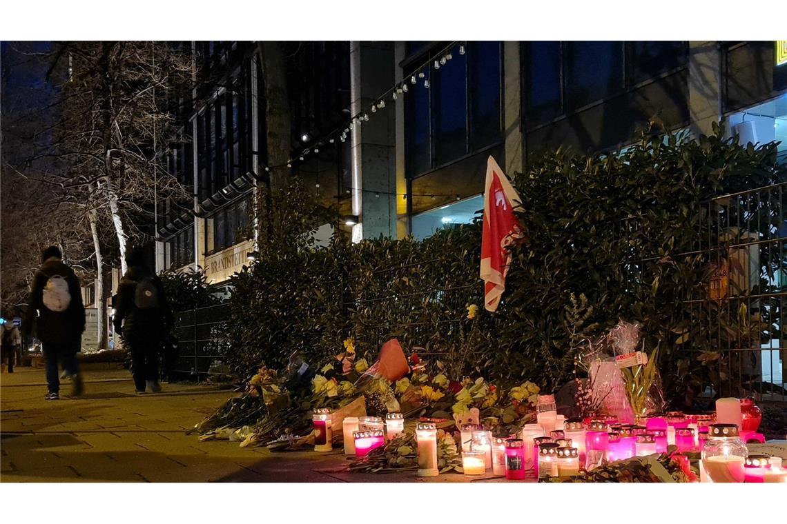Hinweise auf Turbo-Radikalisierung Die Ermittler gehen davon aus, dass die Tat des gläubigen Muslims einen religiösen Hintergrund hat.