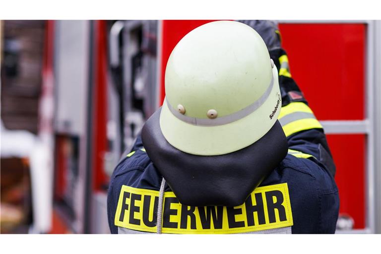 Die Ermittler vermuten, dass es sich bei dem Brand in Wilhelmshaven um Brandstiftung handelt (Symbolbild).