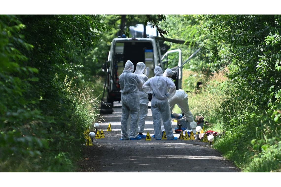 Frau und Kleinkind tot gefunden - 16-Jähriger in U-Haft Die Ermittlungen in dem Fall gehen weiter. (Archivbild)