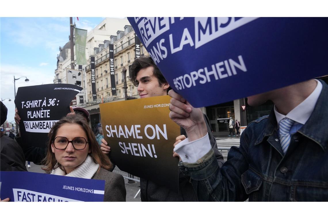 Die Eröffnung von Sheins erster Ladenfläche in Paris wurde im vergangenen November von Protesten begleitet. (Archivbild)