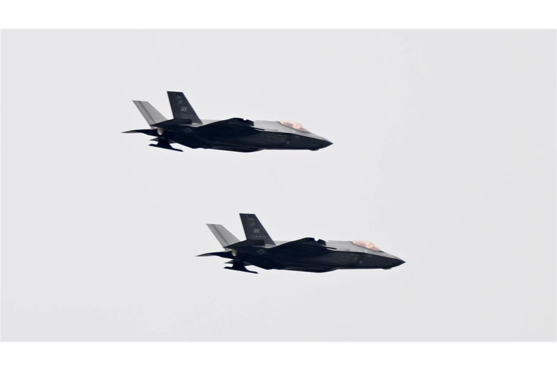 Russische Kampfjets dringen unerlaubt in estnischen Luftraum ein Die estnische Armee meldet eine Verletzung seines Luftraums durch Russland.
