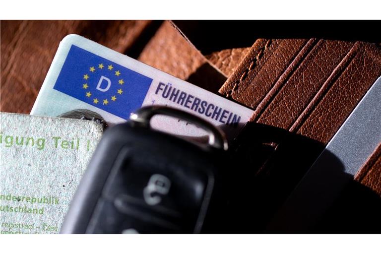 Die EU beschließt neue Regeln für einen EU-weiten Führerschein. Viel ändern wird sich für die Verkehrsteilnehmer allerdings nicht.