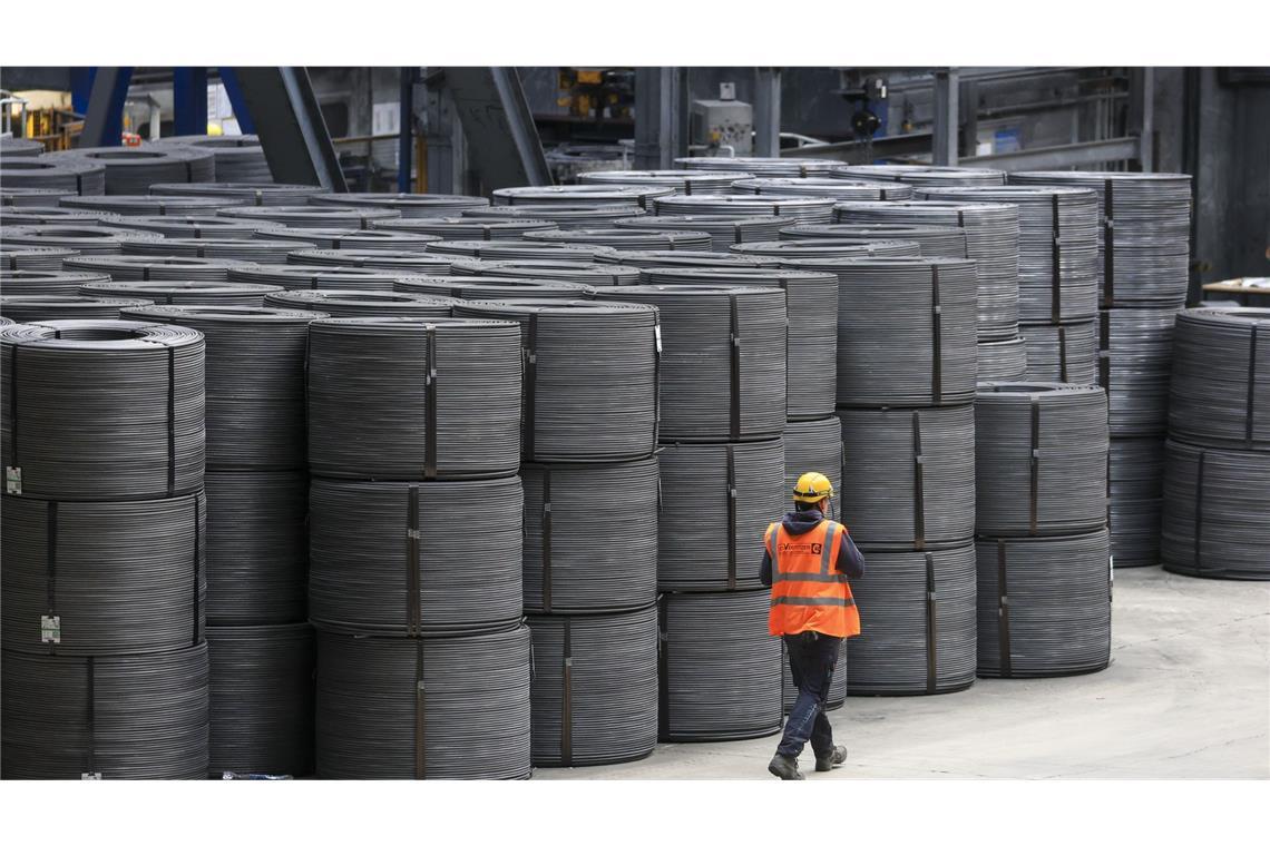 EU-Kommission will Zölle auf Stahl auf 50 Prozent verdoppeln Die EU-Kommission will die heimische Stahlindustrie mit deutlich höheren Zöllen vor billiger Konkurrenz aus Ländern wie China schützen. (Symbolbild)