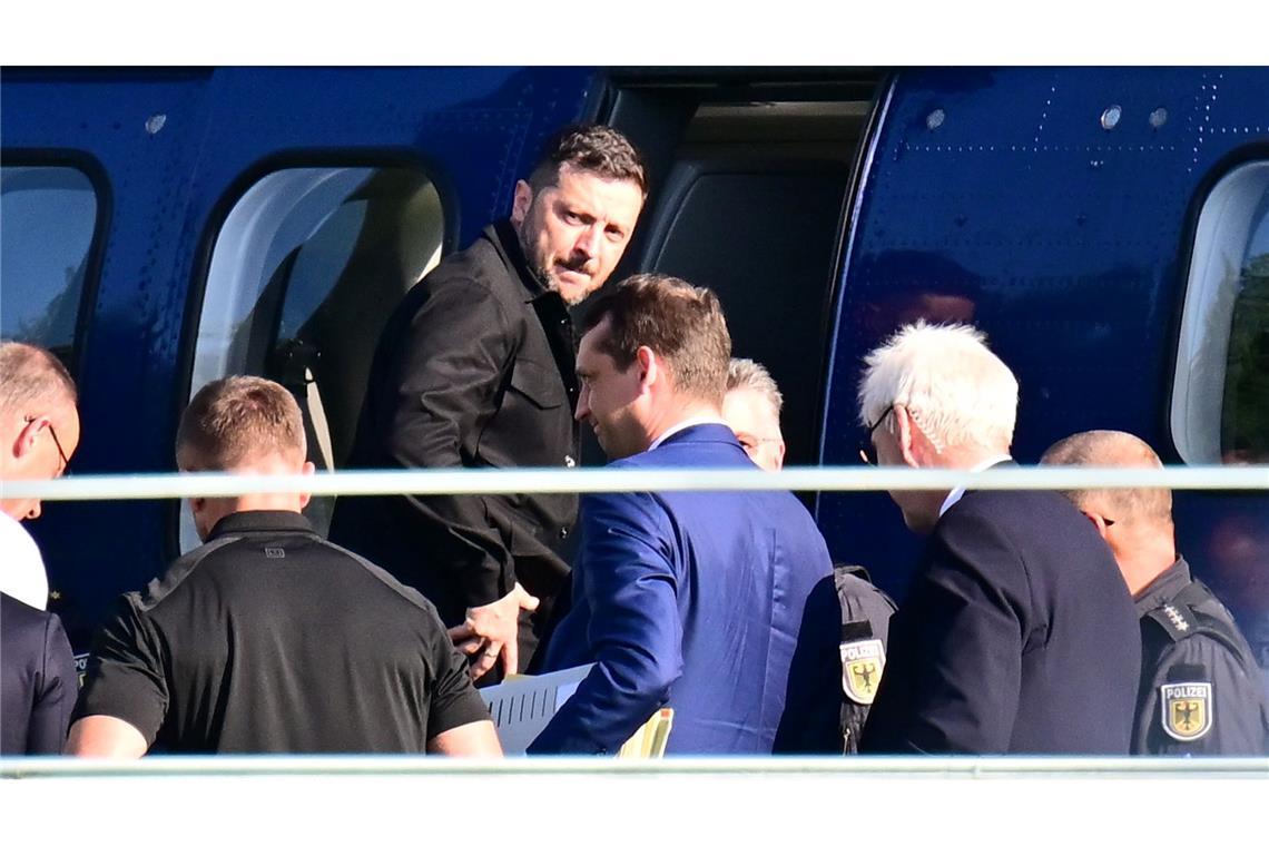 Vor Alaska-Gipfel: Starmer trifft Selenskyj in London Die europäischen Verbündeten demonstrieren Solidarität mit der Ukraine und ihrem Staatschef Selenskyj. (Archivbild)
