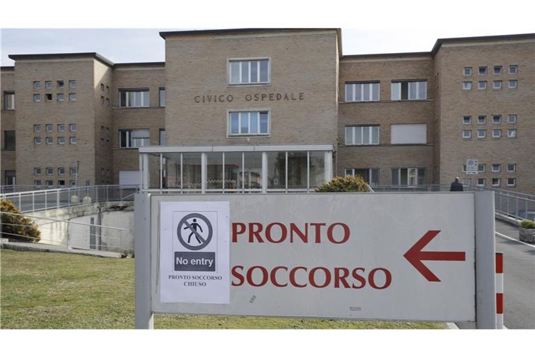 Die Familie hatte sich bereits zuvor zweimal in der Notaufnahme des Krankenhauses vorgestellt, war aber wieder nach Hause geschickt worden. (Symbolbild)