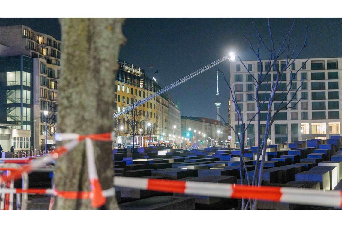 Angriff am Holocaust-Mahnmal antisemitisch motiviert Die Festnahme erfolgte knapp drei Stunden nach der Alarmierung.