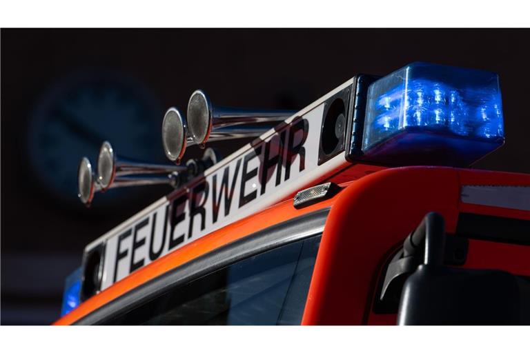 Die Feuerwehr habe den Brand zügig unter Kontrolle gebracht. (Symbolbild)