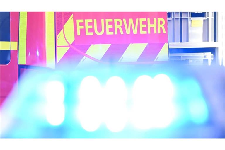 Die Feuerwehr ist im Einsatz (Symbolbild).