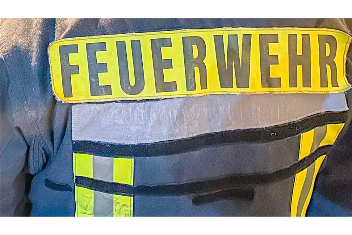Vier Verletzte nach Brand auf Schultoilette Die Feuerwehr ist zu einem Brand in einer Schule in Karlsruhe ausgerückt (Symbolfoto).
