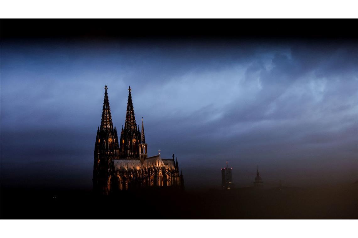 Die Finanzierung des Kölner Doms ist immer wieder Thema. (Archivbild)