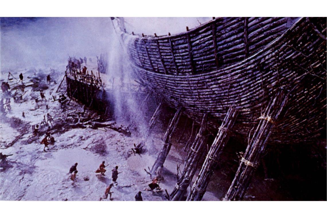 Die Flut beginnt: Szene aus dem US-Historienfilm „Die Bibel“ aus dem Jahr 1966.