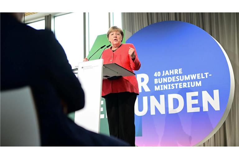 Die frühere Kanzlerin Angela Merkel (CDU) fordert mehr Aufmerksamkeit für den Klimaschutz ein.