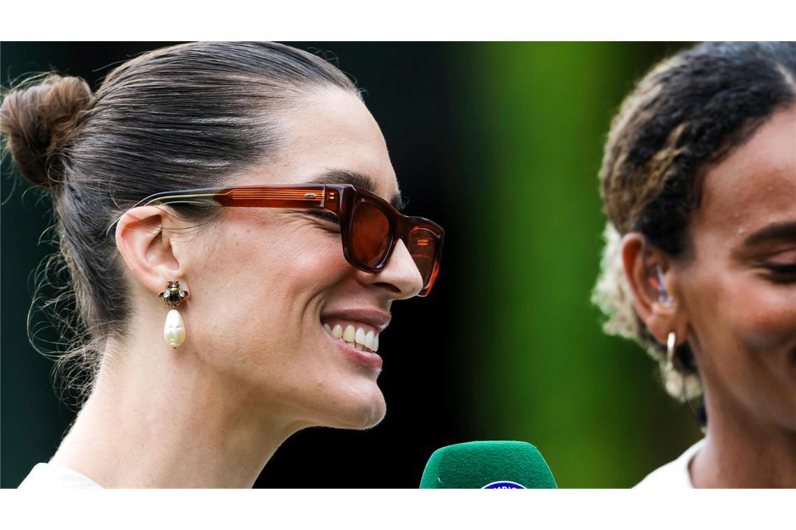 Die frühere Top-Ten-Spielerin Andrea Petkovic begleitet das Tennisgeschehen als Expertin.