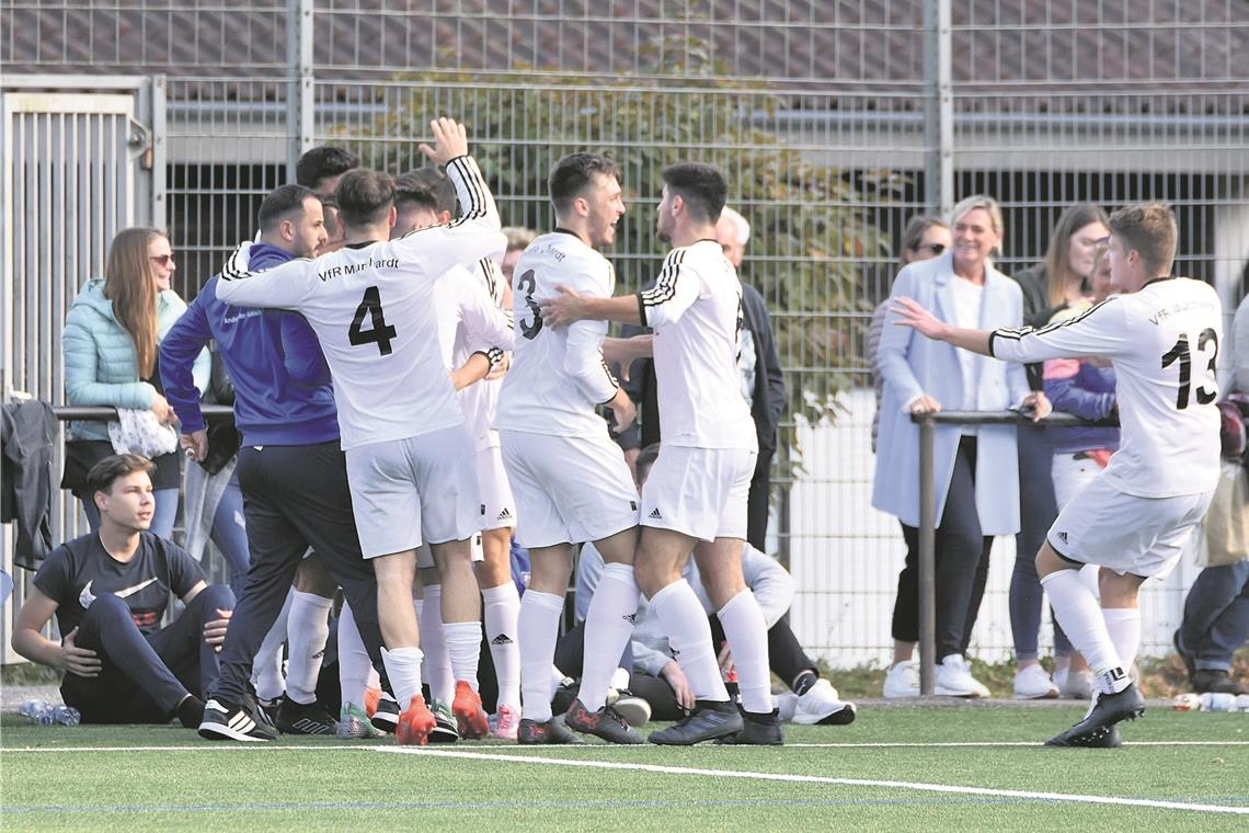 Die Fußballer des VfR Murrhardt wollen auch am Sonntag jubeln. Foto: T. Sellmaier