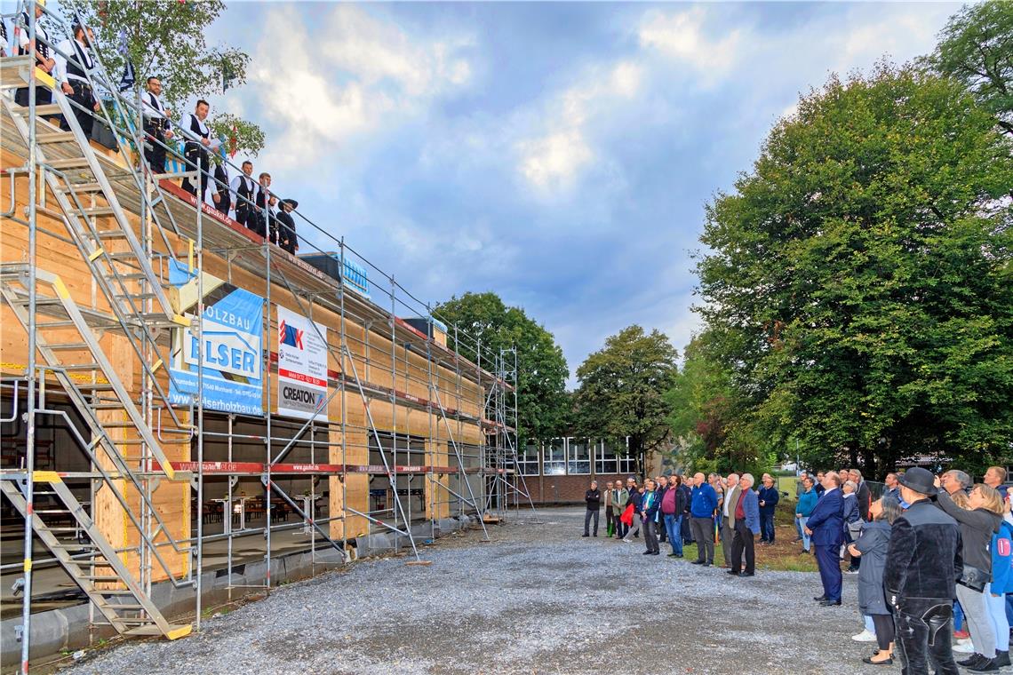 Erste große Etappe für die Sporthalle