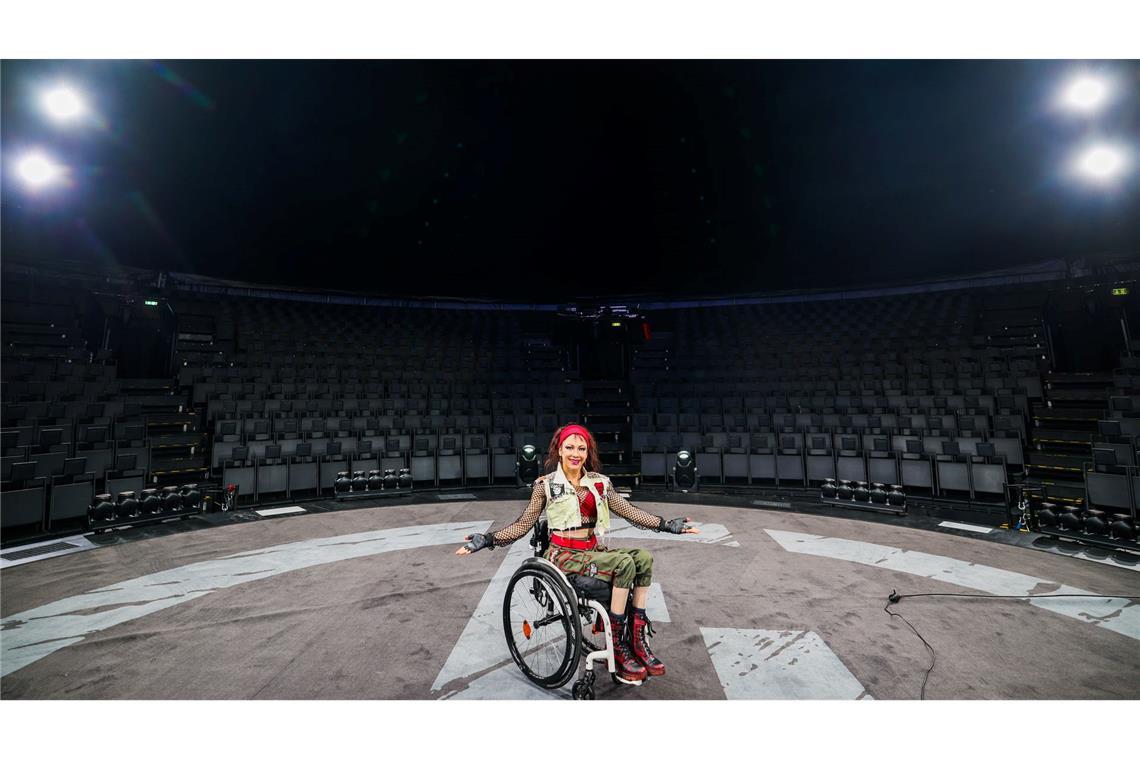 Die gelernte Zirkusartistin hatte der Manege nach einem Trapezunfall jahrelang den Rücken gekehrt.