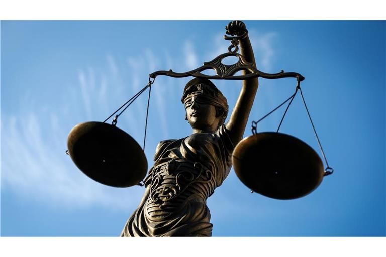 Die Generalstaatsanwaltschaft Karlsruhe hat einen 46-Jährigen angeklagt (Symbolbild).